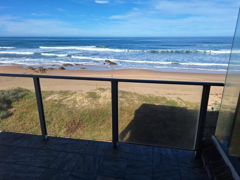 6 Bedroom Property for Sale in Glentana Western Cape